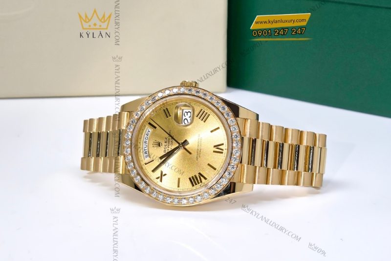 Đồng hồ Rolex Day Date champagne custom vành kim tròn 228238