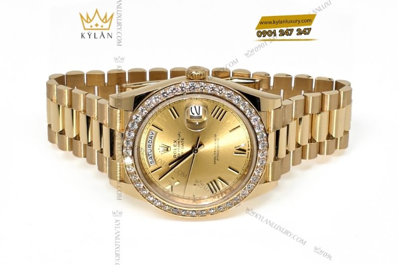 Đồng hồ Rolex Day Date champagne custom vành kim tròn 228238