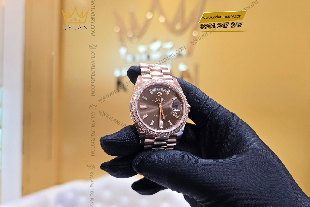Kỳ Lân Luxury rolex day date chocolate custom vanh kim tron 228235 20 Đồng hồ Rolex Day Date Chocolate custom vành kim tròn 228235