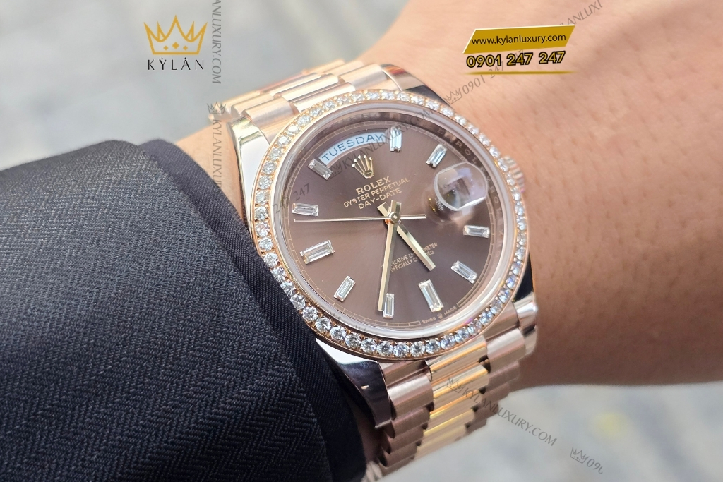 Kỳ Lân Luxury rolex day date chocolate custom vanh kim tron 228235 22 Đồng hồ Rolex Day Date Chocolate custom vành kim tròn 228235