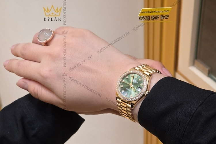 Vì sao Rolex đầy đủ hộp sổ thẻ có giá tốt hơn? 10 Đồng hồ Rolex và nhẫn được Kỳ Lân thực hiện, nâng tầm vẻ đẹp thanh lịch, sang trọng.