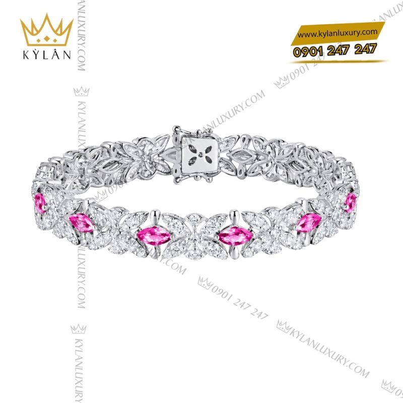 Bộ trang sức kim cương đính đá sapphire hồng