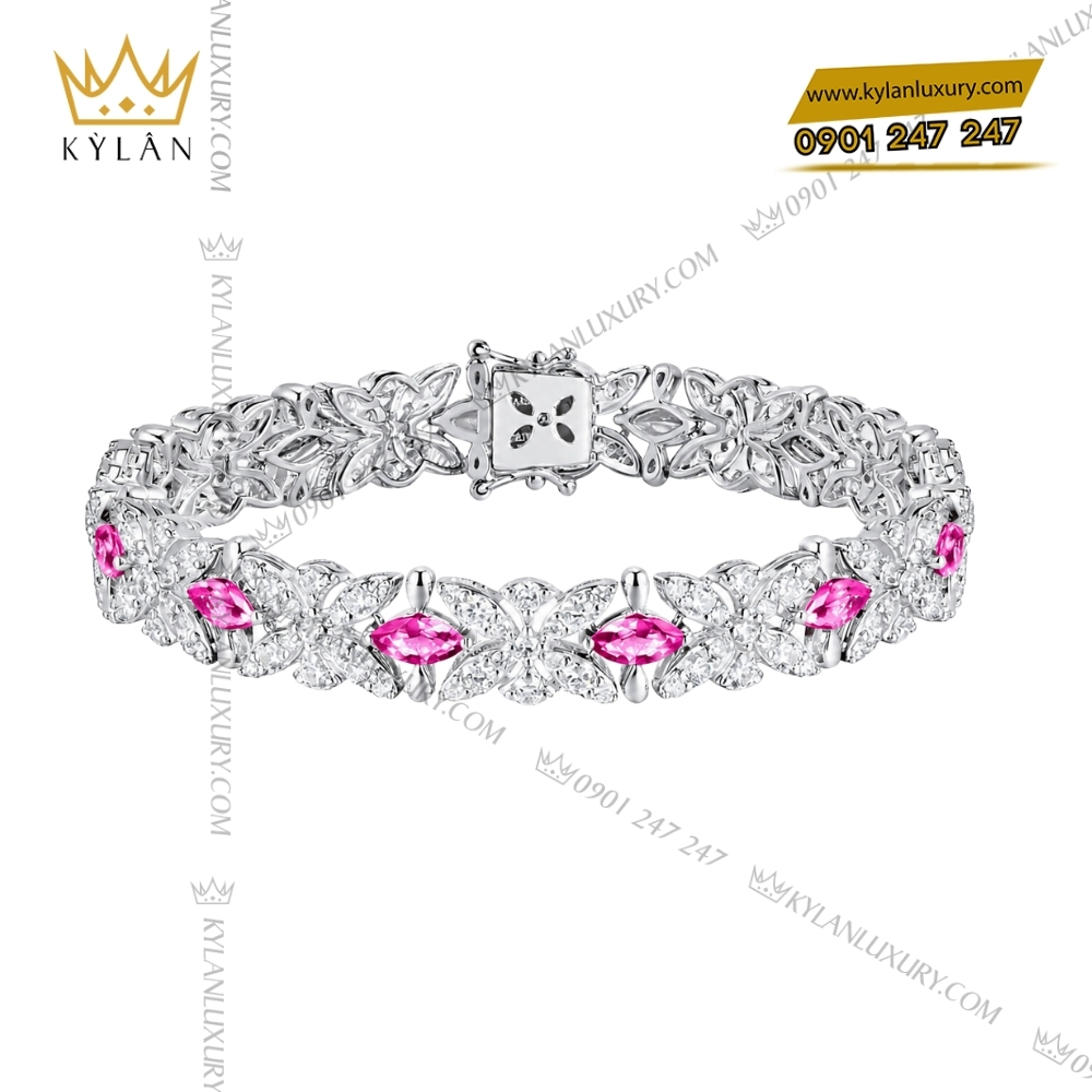 Bộ trang sức kim cương đính đá sapphire hồng