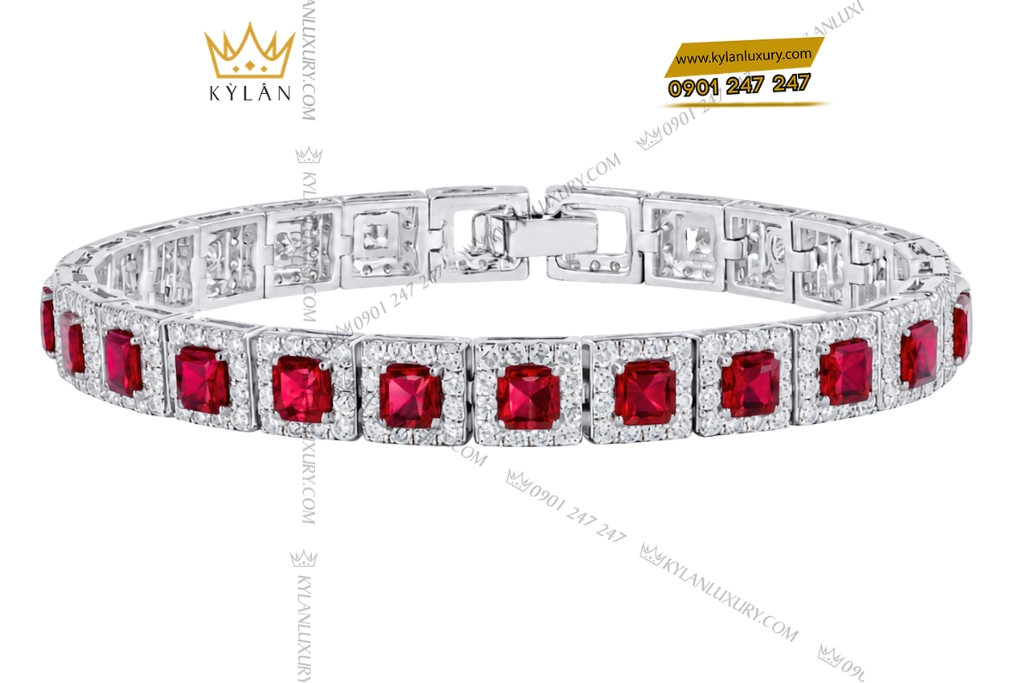 Bộ trang sức kim cương đính sapphire đỏ
