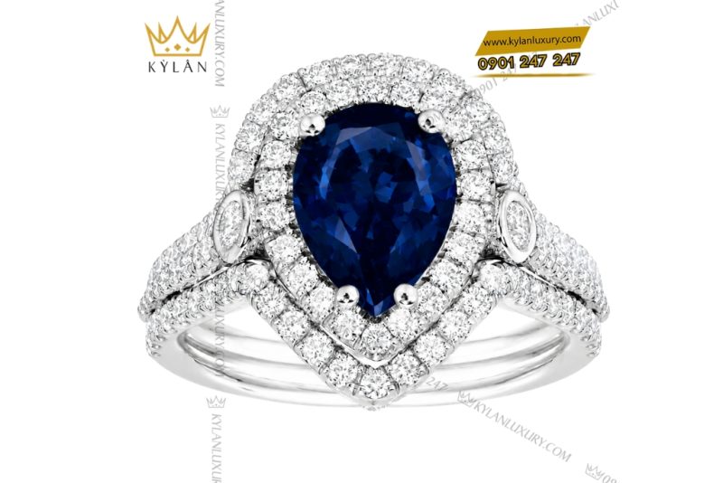 Bộ trang sức kim cương đính sapphire xanh dương
