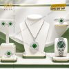 Bộ trang sức vàng trắng Au750 đính ngọc lục bảo