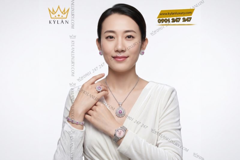 Bộ trang sức vàng trắng Au750 đính sapphire hồng