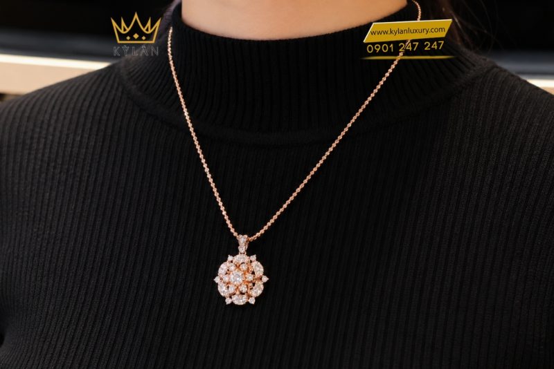 Dây chuyền bông hoa vàng hồng Au750 đính viên chủ 6ly3