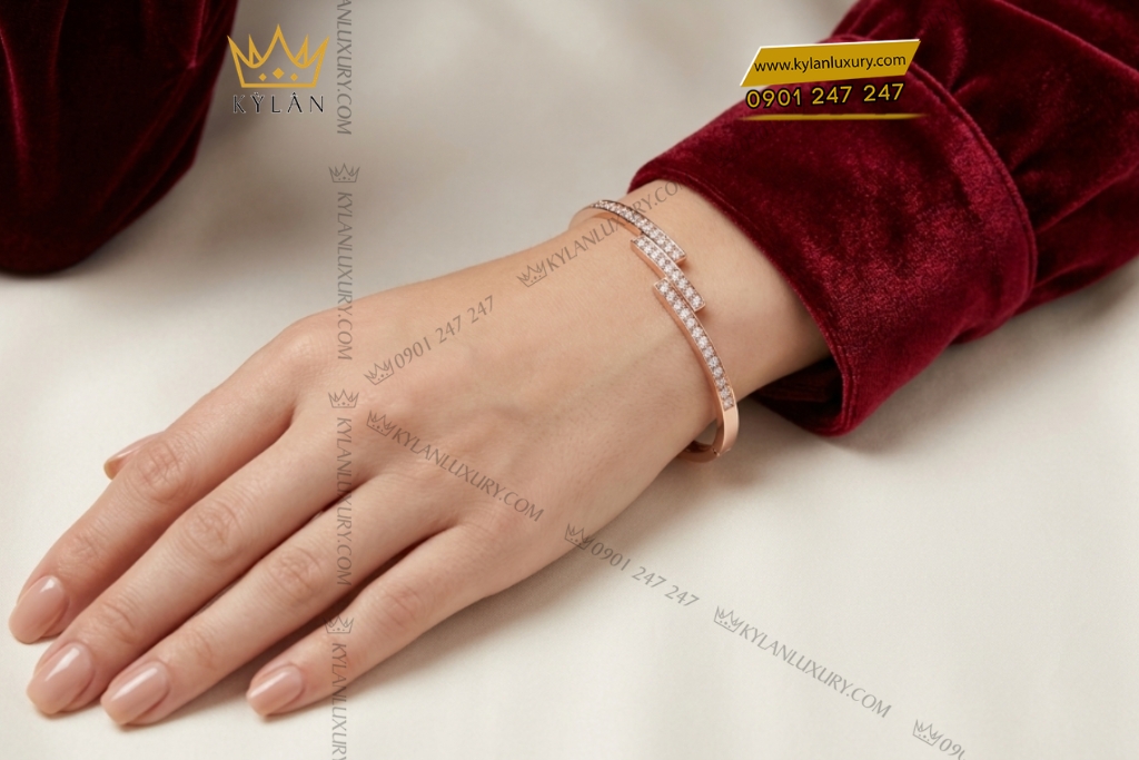 Kỳ Lân Luxury Day chuyen vang hong Au750 dinh kim cuong 9 Vòng tay vàng hồng Au750 đính kim cương