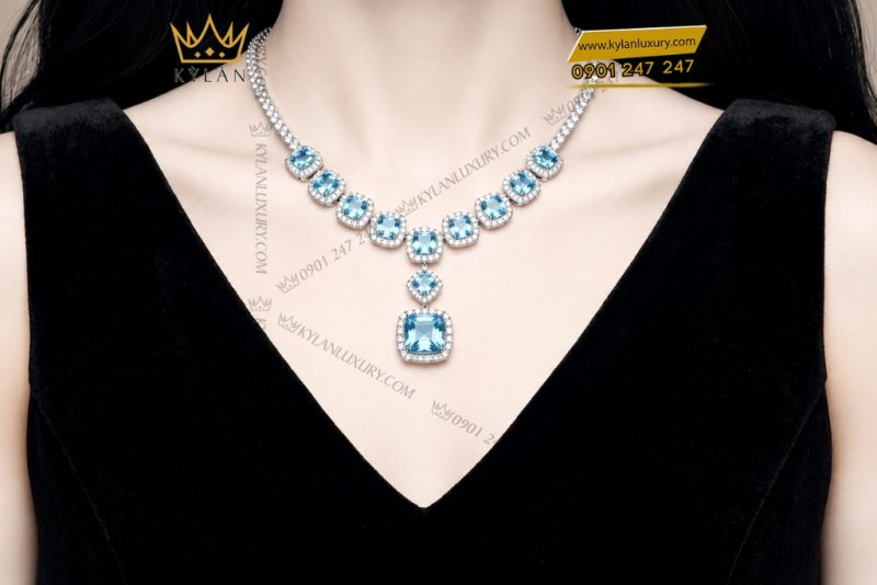 Dây chuyền vàng trắng Au750 đính đá Topaz