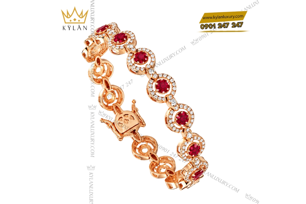 Kỳ Lân Luxury Lac tay vang hong Au750 dinh sapphire do 3 1 Lắc tay vàng hồng Au750 đính sapphire đỏ