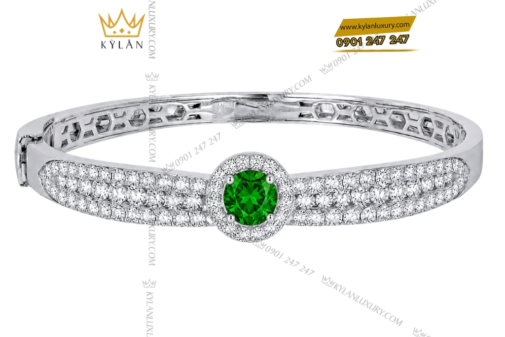 Vòng tay vàng trắng Au750 đính sapphire xanh lá 3 Vòng tay vàng trắng Au750 đính sapphire xanh lá
