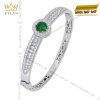 Vòng tay vàng trắng Au750 đính sapphire xanh lá