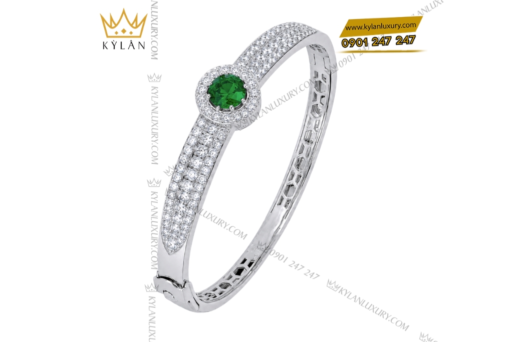 Vòng tay vàng trắng Au750 đính sapphire xanh lá 2 Vòng tay vàng trắng Au750 đính sapphire xanh lá