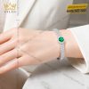 Vòng tay vàng trắng Au750 đính sapphire xanh lá