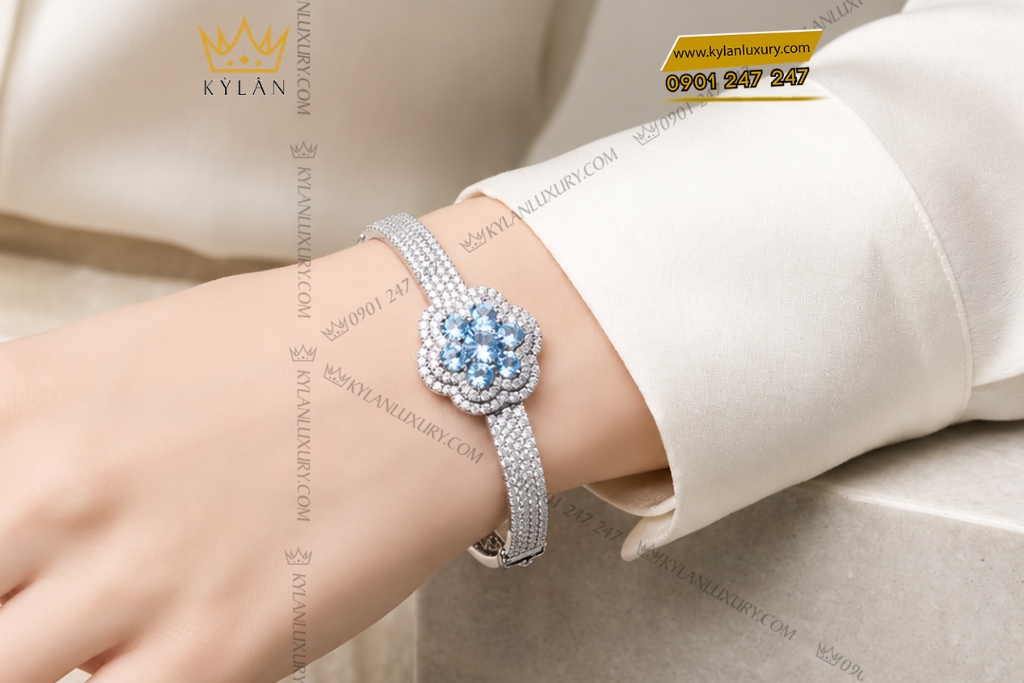 Vòng tay vàng trắng đính Au750 đính đá Topaz 13 Kỳ Lân Luxury Lac tay vang trang dinh Au750 dinh da Topaz Vòng tay vàng trắng đính Au750 đính đá Topaz