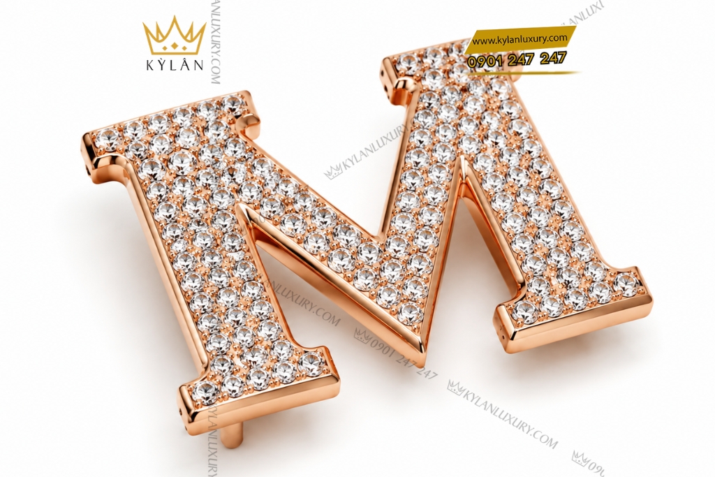 Mặt thắt lưng chữ M vàng hồng đính full kim cương 2 Mặt thắt lưng chữ M vàng hồng đính full kim cương