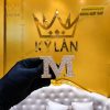 Mặt thắt lưng chữ M vàng hồng đính full kim cương