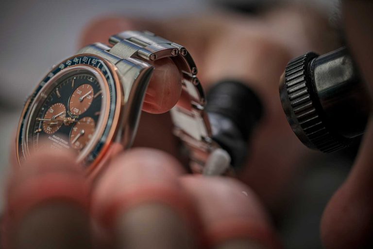 Nghệ nhân Geneva với nghệ thuật Custom Watch 1 Kỳ Lân Luxury Nghe nhan Geneva voi nghe thuat Custom Watch6 Nghệ nhân Geneva với nghệ thuật Custom Watch