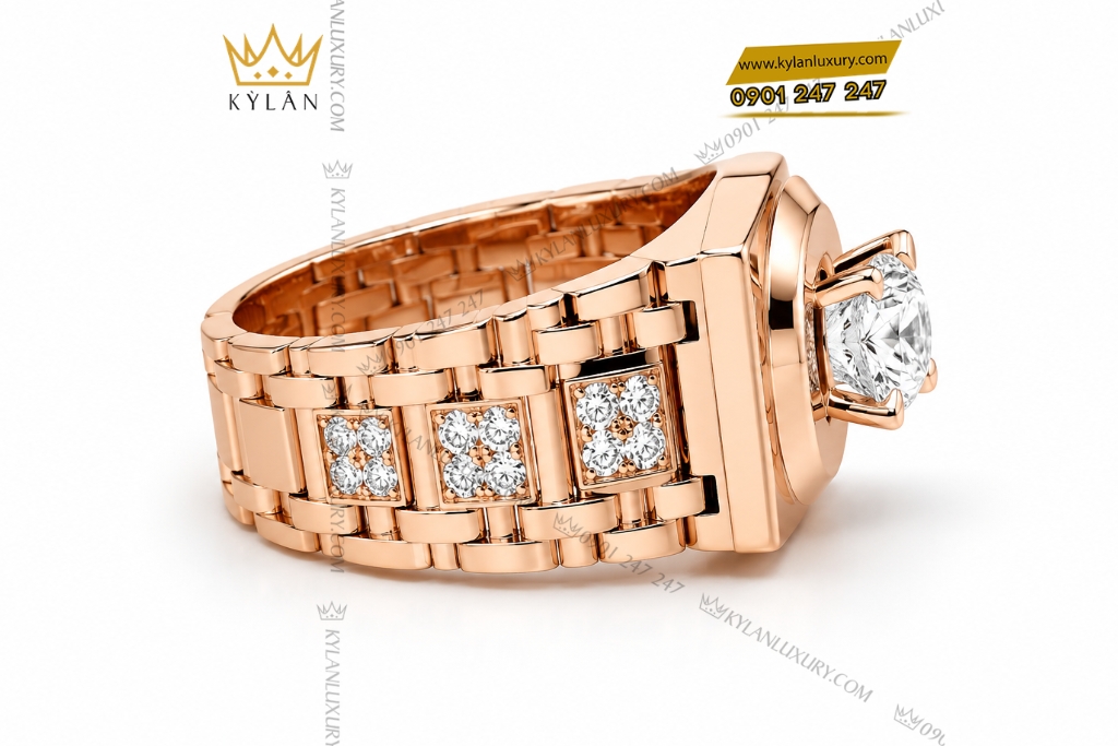 Kỳ Lân Luxury Nhan Ky Lan Signature vang hong Au750 dinh kim cuong chu 9ly1 3 Nhẫn Kỳ Lân Signature vàng hồng Au750 đính kim cương chủ 9ly1