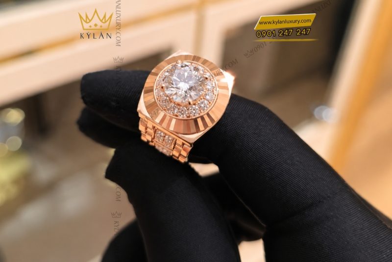 Nhẫn Kỳ Lân Signature vàng hồng Au750 đính kim cương chủ 9ly1