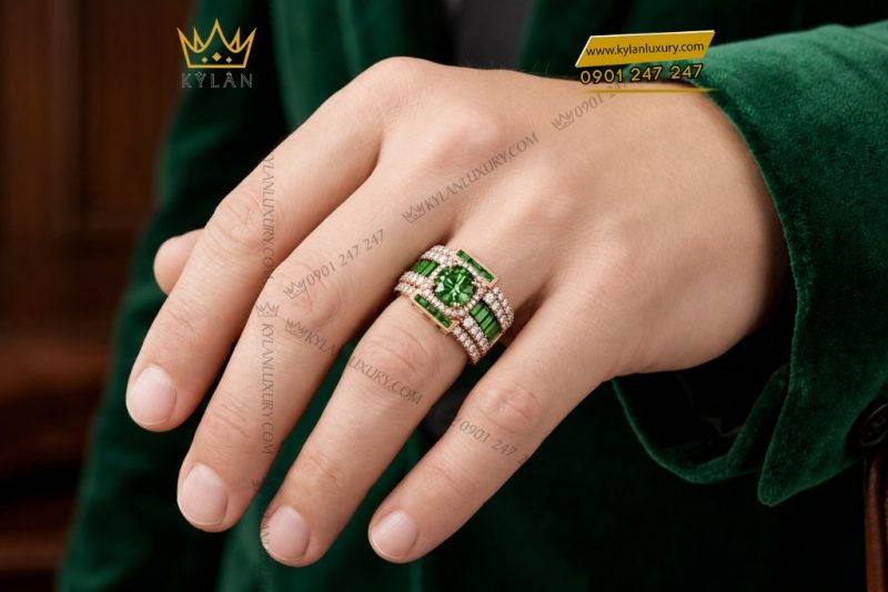 Nhẫn nam vàng hồng Au750 đính sapphire xanh lá