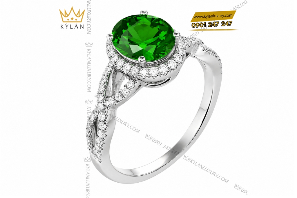 Nhẫn nữ vàng trắng Au750 đính sapphire xanh lá 8 Kỳ Lân Luxury Nhan nu vang trang Au750 dinh sapphire xanh la 3 1 Nhẫn nữ vàng trắng Au750 đính sapphire xanh lá