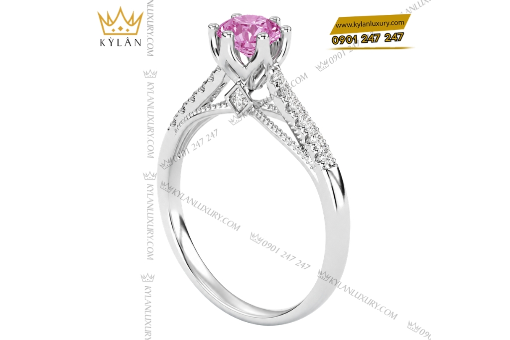 Kỳ Lân Luxury Nhan vang trang Au750 dinh kim cuong va sapphire hong 5 Nhẫn nữ vàng trắng Au750 đính kim cương và sapphire hồng
