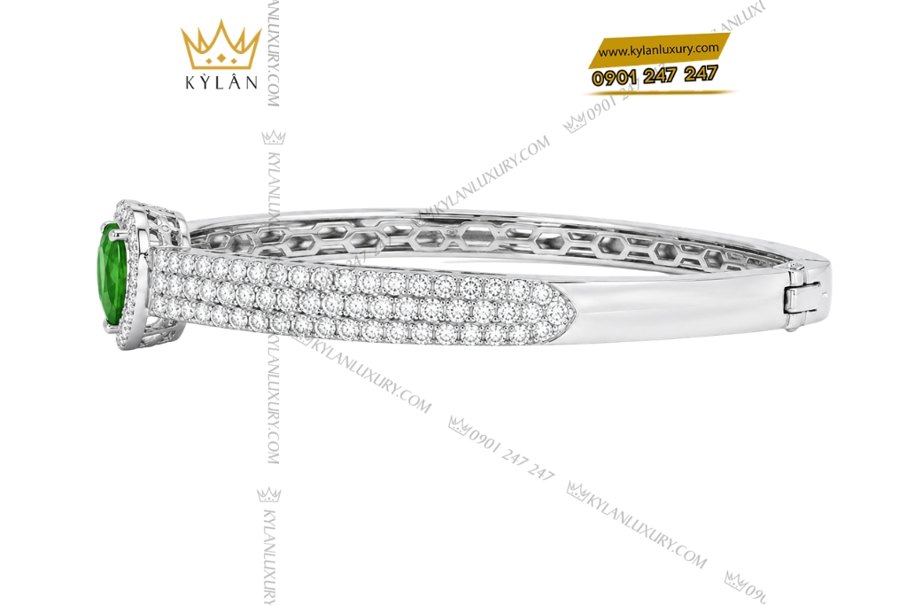Kỳ Lân Luxury Vong tay vang trang Au750 dinh sapphire xanh la 5 Vòng tay vàng trắng Au750 đính sapphire xanh lá
