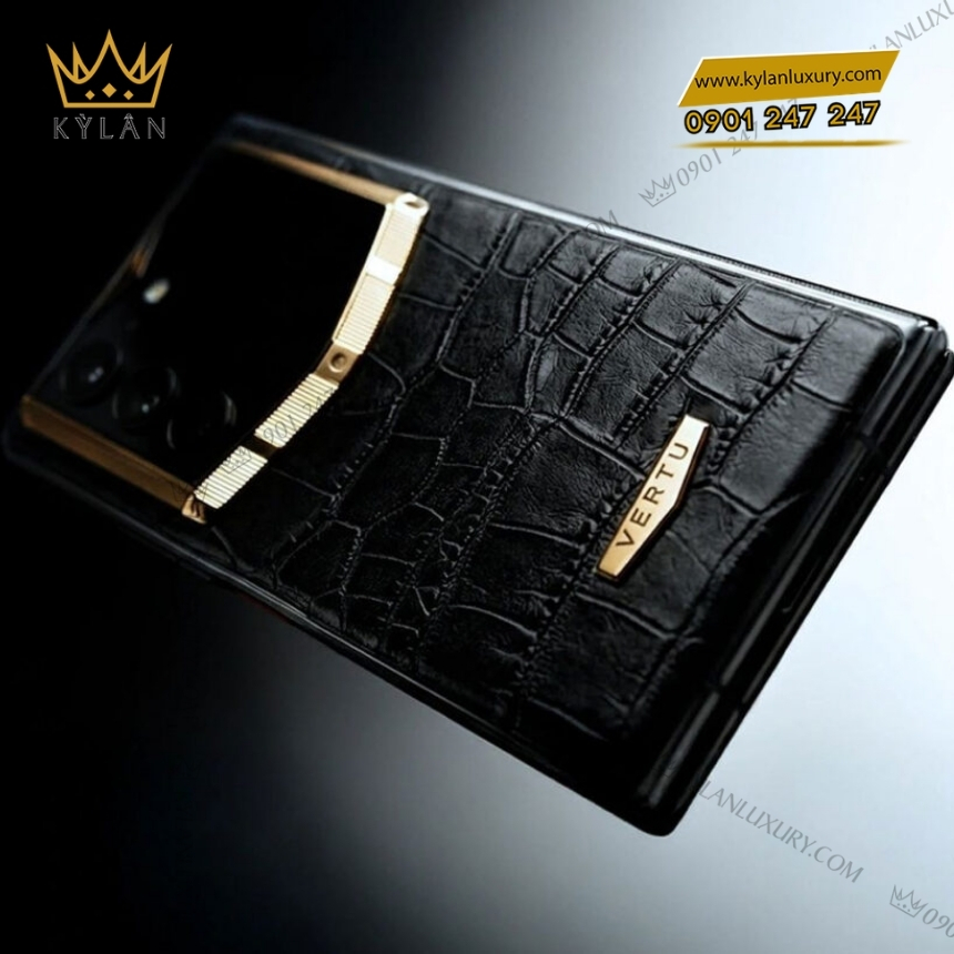 Kỳ Lân Luxury vertu alphafold den vien vang 1tb 3 Điện thoại Vertu AlphaFold bản đen viền vàng 1TB
