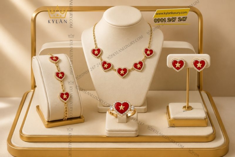 Bộ trang sức Việt Nam vàng hồng đính kim cương