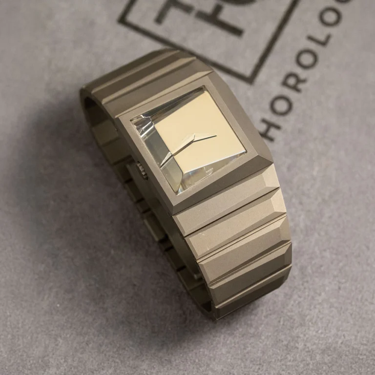 Đồng hồ Horology Club x Toledano & Chan The Breutalist 1 Kỳ Lân Luxury Dong ho Horology Club x Toledano Chan The Breutalist2 Đồng hồ Horology Club x Toledano & Chan The Breutalist