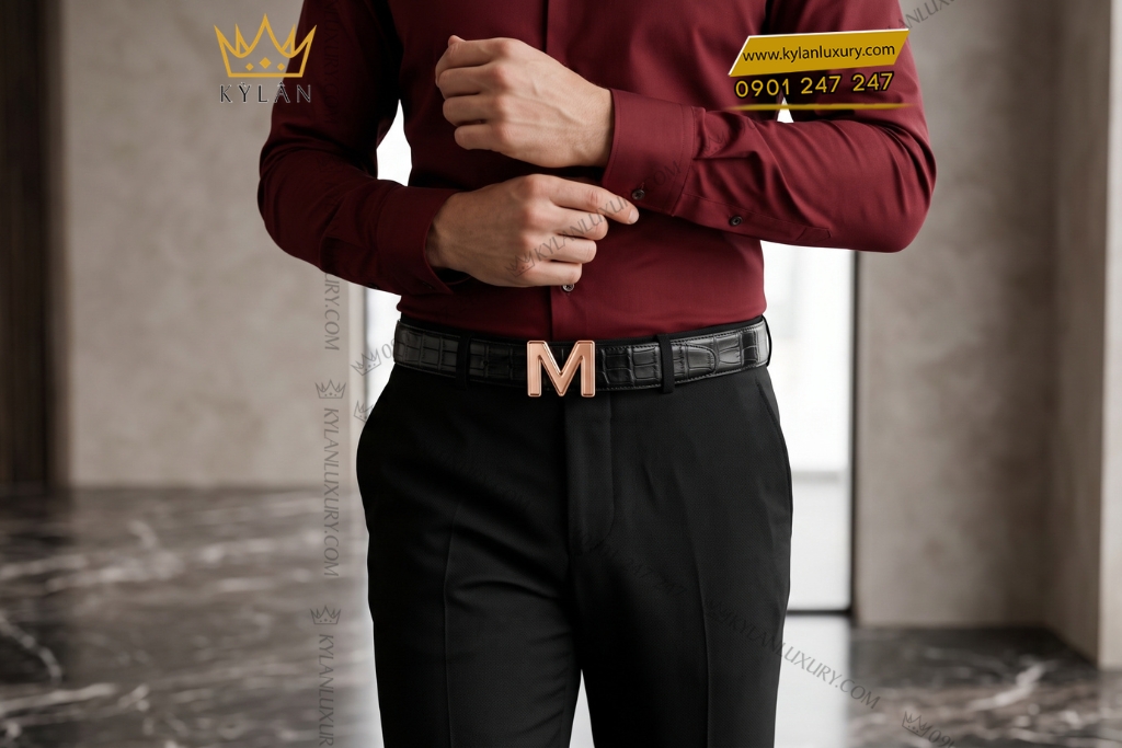 Mặt thắt lưng chữ M vàng hồng Au750 