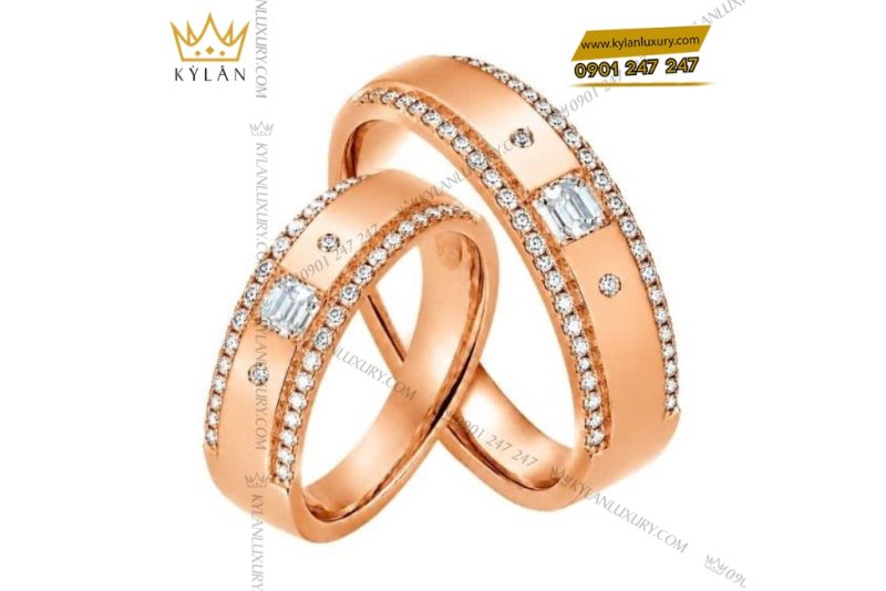 Nhẫn cặp vàng hồng Au750 đính kim cương baguette