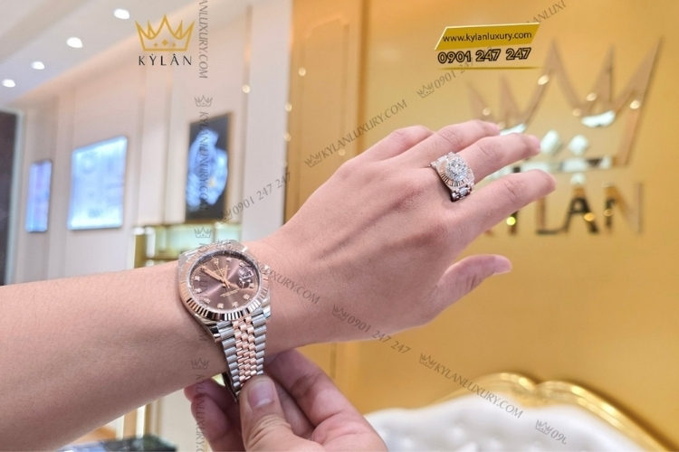 Cặp đôi Rolex Datejust Chocolate 126331 & 278271 gây chú ý tại Kỳ Lân 3 Kỳ Lân Luxury cap doi rolex datejust chocolate 126331 278271 tai ky lan 2 Cặp đôi Rolex Datejust Chocolate 126331 & 278271 gây chú ý tại Kỳ Lân