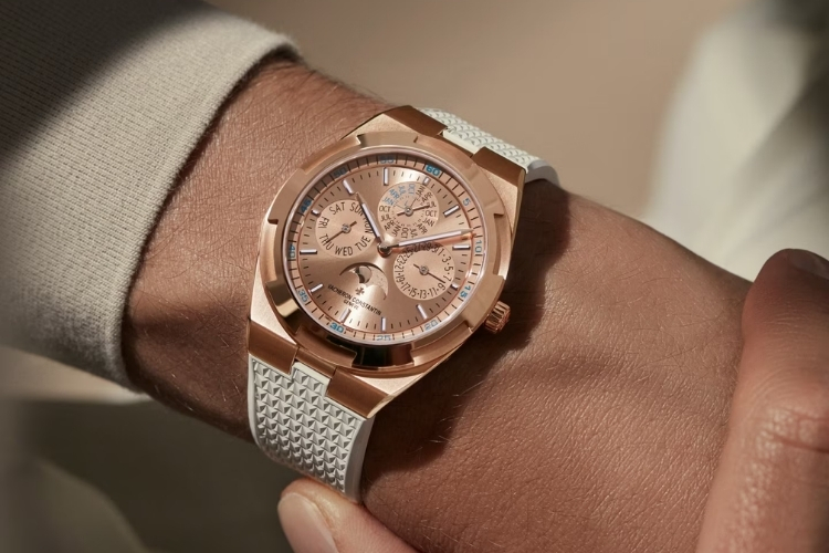Điều gì làm nên sức hút của Vacheron Constantin Overseas? 1 Kỳ Lân Luxury dieu gi lam nen suc hut cua vacheron constantin overseas 1 Điều gì làm nên sức hút của Vacheron Constantin Overseas?