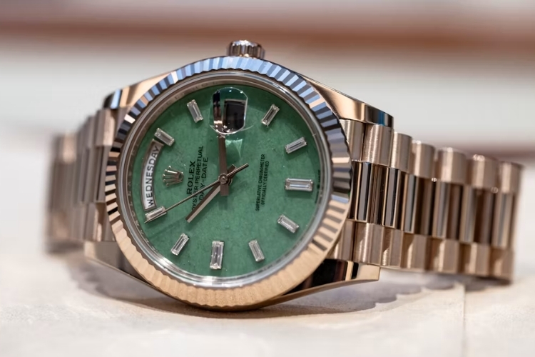 Jubilee Gold – Dấu ấn mới trong nghệ thuật chế tác của Rolex 2 Rolex giới thiệu Jubilee Gold – hợp kim vàng độc quyền mới trên dòng Day-Date.
