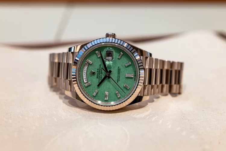 Jubilee Gold – Dấu ấn mới trong nghệ thuật chế tác của Rolex 5 Kỳ Lân Luxury jubilee gold la gi hop kim vang moi cua rolex 2 Jubilee Gold – Dấu ấn mới trong nghệ thuật chế tác của Rolex