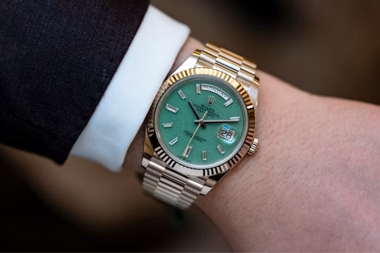 Jubilee Gold – Dấu ấn mới trong nghệ thuật chế tác của Rolex 5 Kỳ Lân Luxury jubilee gold la gi hop kim vang moi cua rolex 6 Jubilee Gold – Dấu ấn mới trong nghệ thuật chế tác của Rolex
