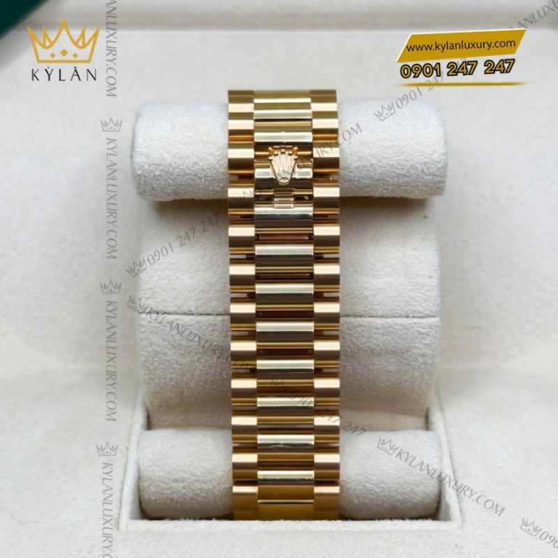 Đồng hồ Rolex Day Date 40 champagne vành kim cương 228348RBR-0002