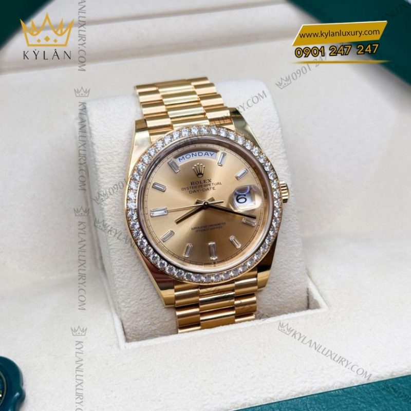 Đồng hồ Rolex Day Date 40 champagne vành kim cương 228348RBR-0002