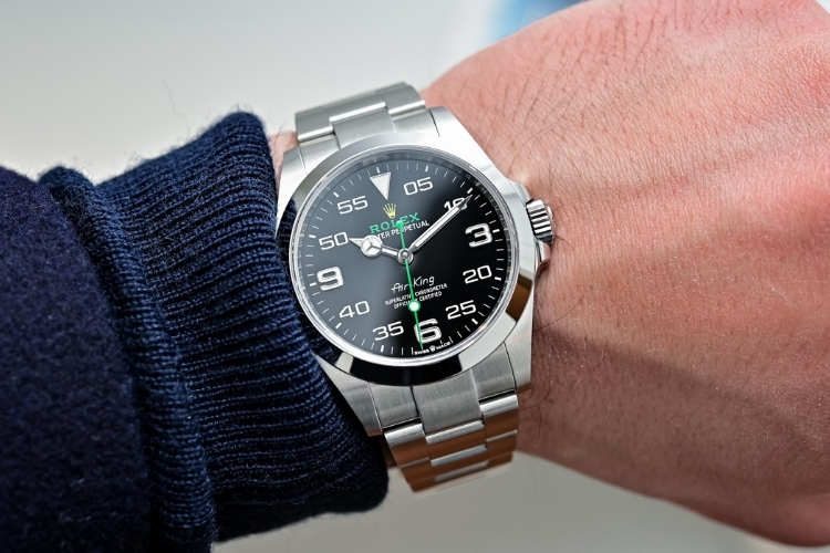 Kỳ Lân Luxury tai sao dong ho co van duoc yeu thich trong thoi dai smartwatch 5 Tại sao đồng hồ cơ vẫn được yêu thích trong thời đại smartwatch?
