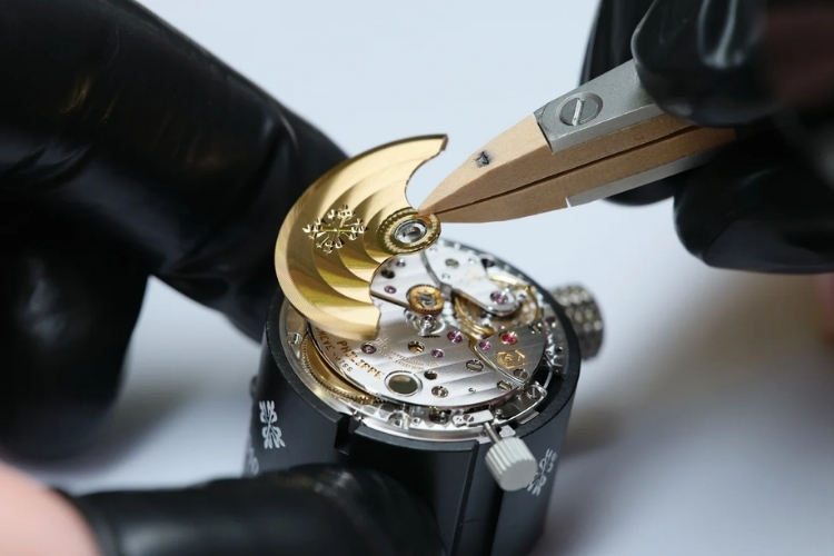 Kỳ Lân Luxury vi sao patek philippe khong san xuat so luong lon 10 Vì sao Patek Philippe không sản xuất số lượng lớn?