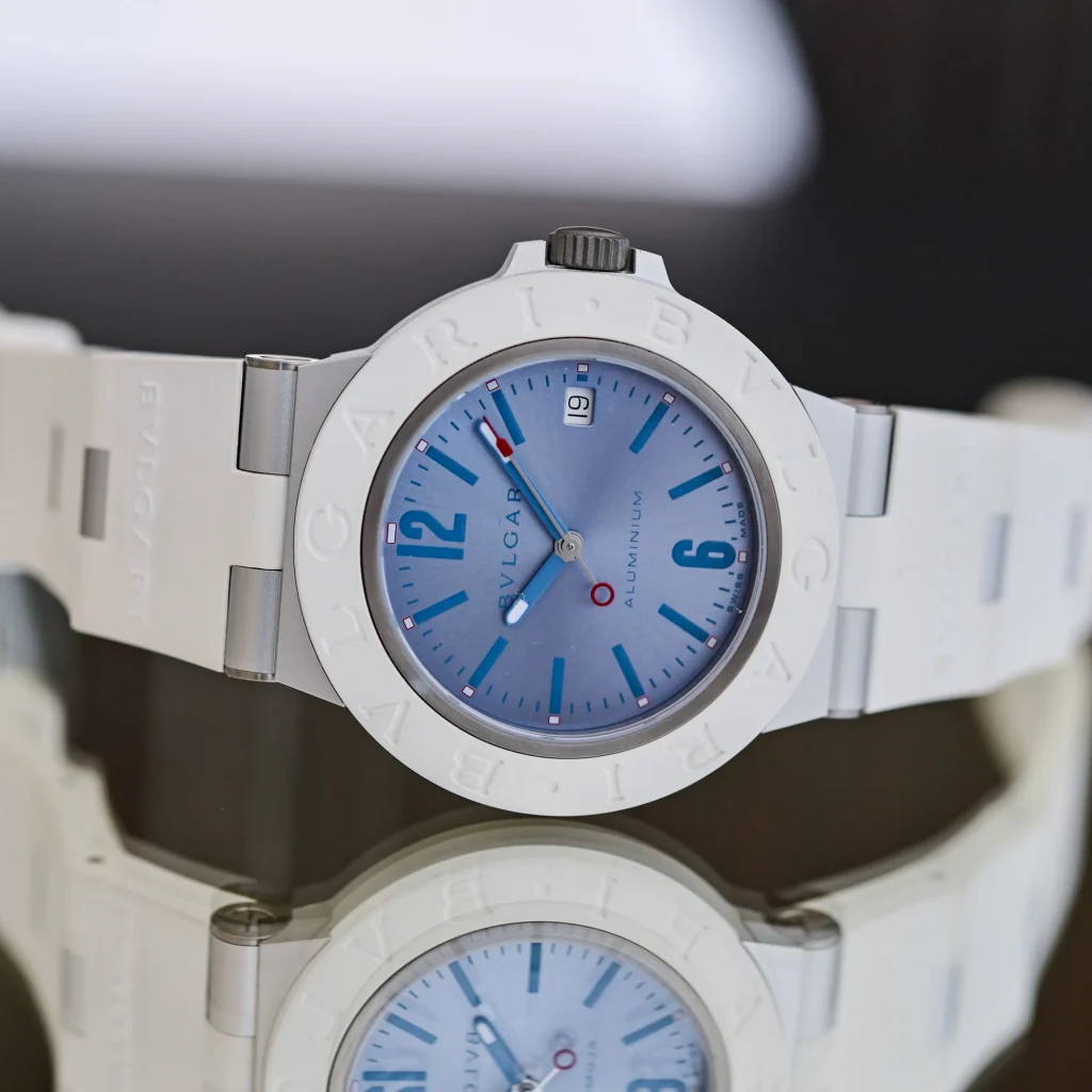 Kỳ Lân Luxury Bo suu tap Bulgari Aluminium 20265 Bộ sưu tập Bulgari Aluminium 2026