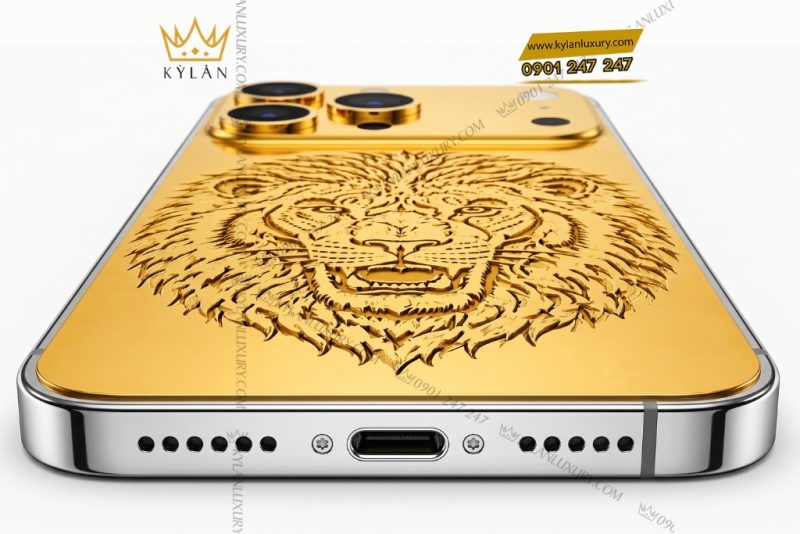 dien-thoai-iphone-17-pro-max-custom-vang-hoa-tiet-mat-su-tu Điện thoại iPhone 17 Pro Max custom vàng họa tiết mặt sư tử