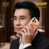 Điện thoại iPhone 17 Pro Max custom vàng hồng họa tiết rồng