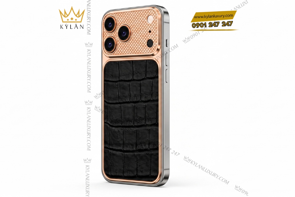 Điện thoại iPhone 17 Pro Max vàng hồng Au750 bọc da cá sấu