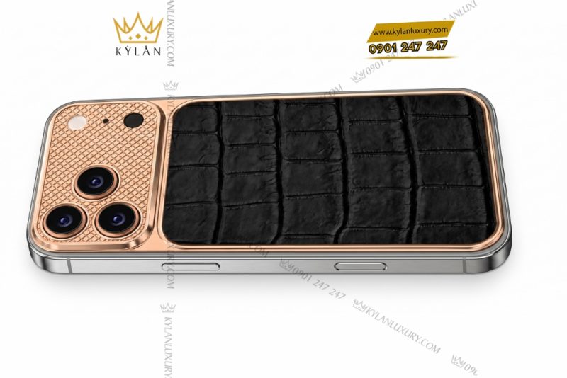Điện thoại iPhone 17 Pro Max vàng hồng Au750 bọc da cá sấu