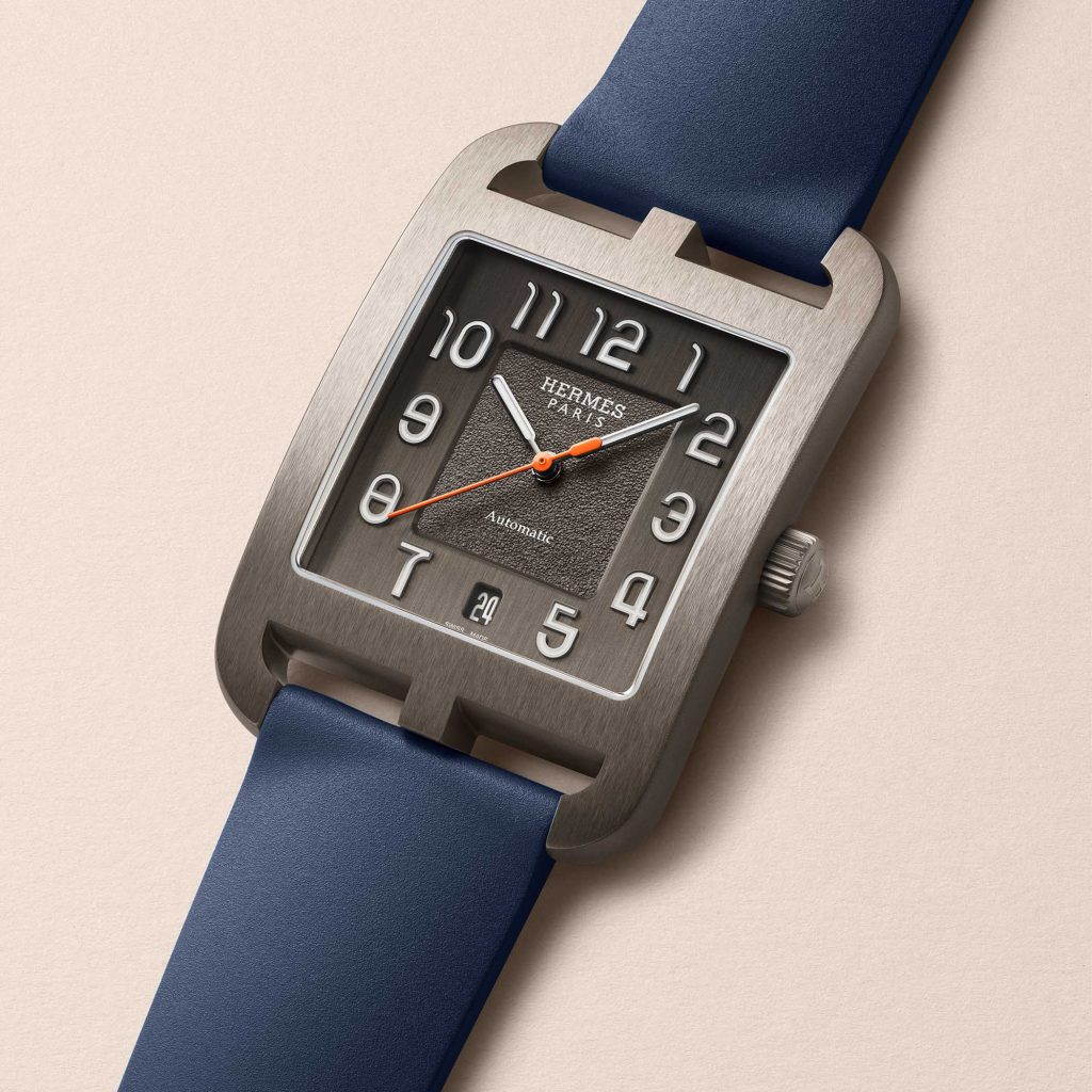 Kỳ Lân Luxury Dong ho Hermes Cape Cod Titanium4 Đồng hồ Hermès Cape Cod Titanium