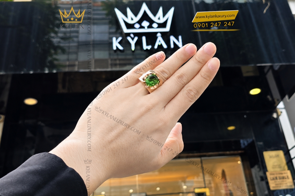 Nhẫn nam vàng hồng Au750 đính đá quý xanh